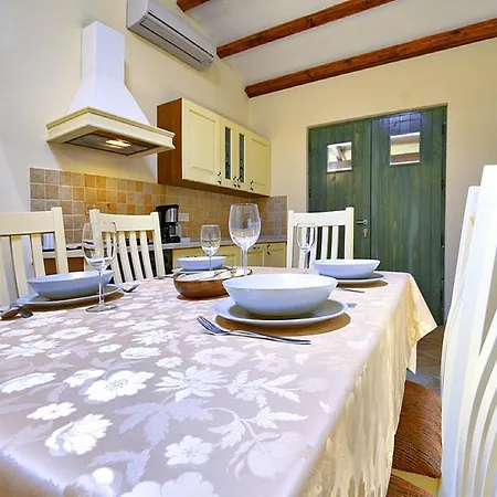 Vakantiehuis Holiday Village Experience Baldo *